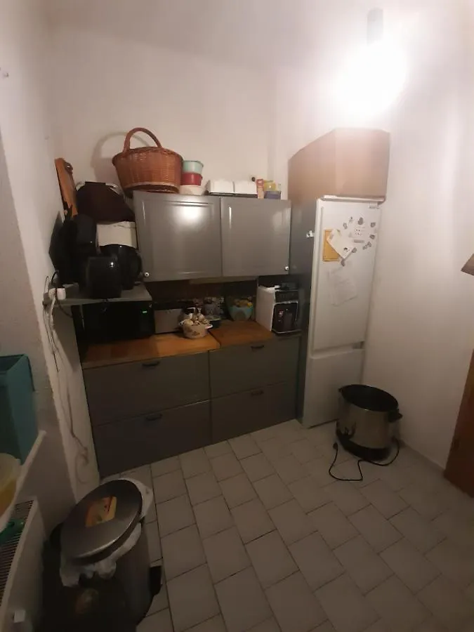 Homestay Gemutliches Zimmer In Stadtwohnung Dresden Germany